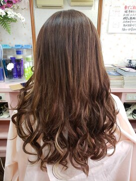 美容室イーナ(e na) エクステでロングに。