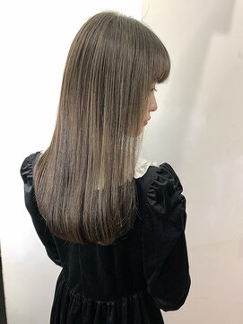 ナイン 麻布十番(NINE) 秋冬にオススメのグレージュ☆