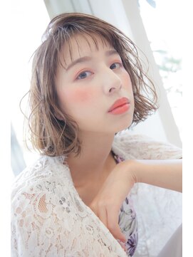 クリニック 透明感無造作パーマ