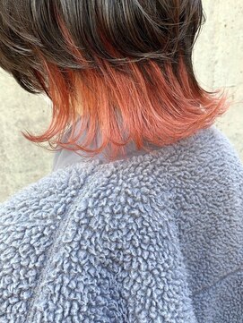 ミズチャーム(Ms.CHARM) 裾カラー/ブラッドオレンジ/外ハネボブ/ウルフ