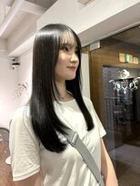 エルサザビューティー 神戸三宮(Elsa the beauty)&nbsp;セミロングレイヤーカット顔まわりシースルーバング艶髪