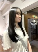 セミロングレイヤーカット顔まわりシースルーバング艶髪