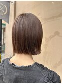 オリーブベージュ/透明感/艶髪/切りっぱなしボブ☆