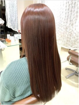 アズール 草加(azule) ピンクブラウン 髪質改善カラー ツヤ髪 【草加駅】