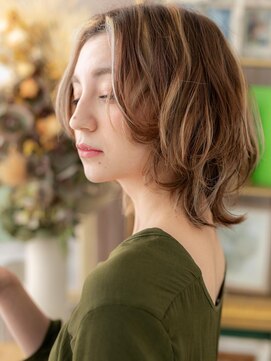 カバーヘア ブリス 上尾西口店(COVER HAIR bliss) 外国人風ハイライトグラデーションボブTb8上尾10代20代30代