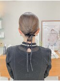 20代30代参列ヘアにオススメ！タイトな流し前髪リボンアレンジ