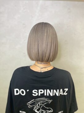 リノスムース(LINO smooth) ハイトーン×ボブ