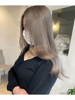 タオ 河原町(Tao)&nbsp;大人可愛い10代20代30代グレージュ 宮本一真