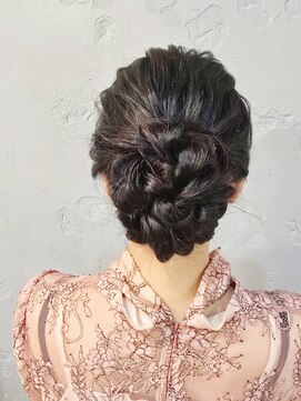 エフェ(effet) おおきめシニヨンアップ