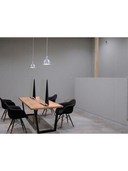 大人女性がほっとできる、少人数制の癒しのプライベートサロン。周りを気にせず寛げる上質空間が人気♪