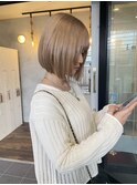 ボブ　ケアブリーチ　顔周り　ミルクティーベージュ　10代20代