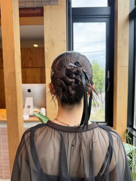 ジジ プラス デザイン(GIGI＋design) ねじりカチモリ