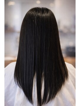 ミルキィ 五条店 ショート/ベージュ/ブラウン/50代/40代/うねり/ボブ/細毛/広がり