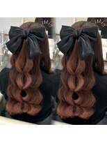 ヘアセットアリエス(aries) 高めハーフアップ