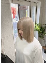 サイ(PSY)&nbsp;高明度ミルクティーベージュ／ハイトーン
