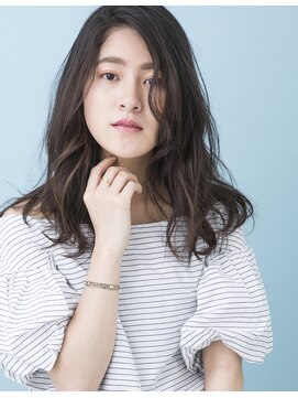 シャンプー 本店(SHAMPOO) 毛先の動きに質感をプラス大人キュートなヘアルシーヘア