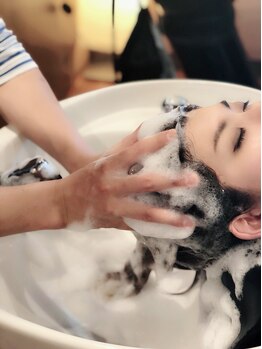 ヘアー サプリ(hair supple)の写真/スタッフ全員が資生堂認定スパニスト×プライベートサロンならではのゆったりスパで極上のサロンタイムを♪