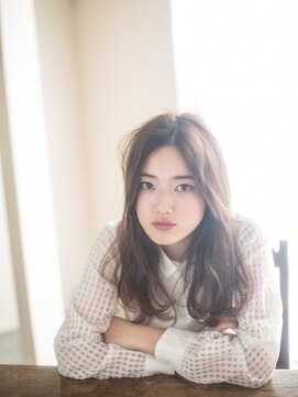 エマージュ 蒲田(Emerge) ナチュラルふんわりセンターパート