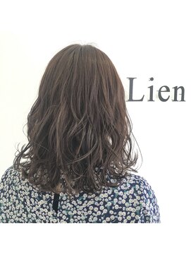 リアン バイ ヘアー(Lien by hair) ふんわりベージュ