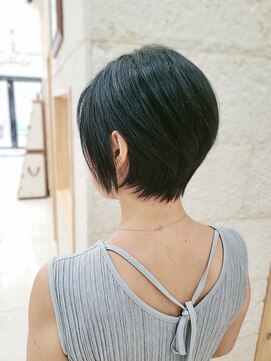 ティンク 横須賀中央(Tink) 艶感のあるカラー