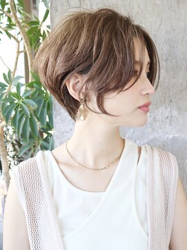 ロビー 表参道(ROBBY) 根本ふんわりウェーブショートボブ／マロンベージュ／30代40代