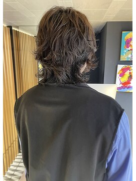 エッセンス(THE ESSENCE) nuance permベリーショートウルフアッシュブラックカルマパーマ