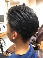 ブルブンガ(Berbunga)&nbsp;【アイロンパーマ】スリークショートサイドグラデーション