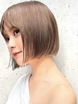 アフロートリノ(AFLOAT Leino) 小顔ヘルシーレイヤースタイル透明感カラー【修】20代30代40代