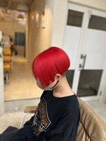 カリーナ(CARINA)&nbsp;派手髪/原色レッド