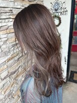 ヘア ミーツ ドレス プレローマ(HAIR meets dress pleroma)&nbsp;ニュアンスベージュ/インナーカラー