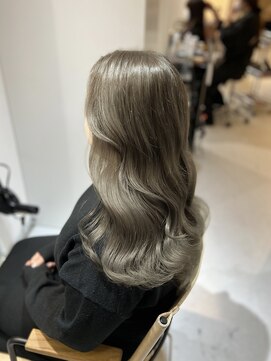 ロエ 恵比寿 代官山(ROE) オリーブベージュ マチルダボブインナーグレージュ前髪