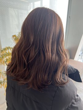 ルーム プロデュースドバイ アミカ(Room produced by Amica) 波巻きミディアム