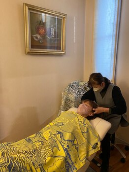 ヘアーメイク クイール(Hair Make Cuiiru)の写真/頭、首、肩が固く痛い！凝っている方も楽になる。頭皮も髪も心も癒す至福のひと時を…。