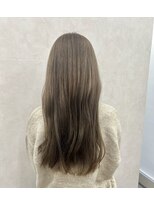 クム 横浜(qumu)&nbsp;グレーベージュ×フェイスレイヤー　qumu横浜