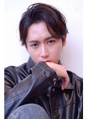 束感モテるツーブロックセンターパートニュアンスパーマ
