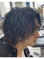 フィフス 原宿(fifth)&nbsp;原宿シャドウパーマ波巻きパーマメンズパーマオールバック30代