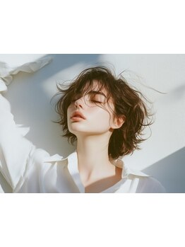 ショートにしたいけど不安…という方に◎骨格・髪質・クセを見極め、あなたに似合うショートスタイルに♪