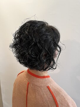 くせ毛を活かすレイヤーボブ　NYドライカット