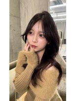 ロンドルピナス 小倉(Lond Lupinus) ミディアムレイヤーカット/似合わせカット/大人ガーリー/20代