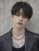 オグジュアリー 表参道(aux.)&nbsp;束感黒髪ナチュラル人気流行フェザーパーマ韓国風