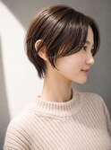 【初めてのショートにも◎】黒髪でも映えるハンサムショート