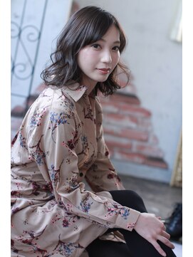 アドール(ADOR) グレージュカラー