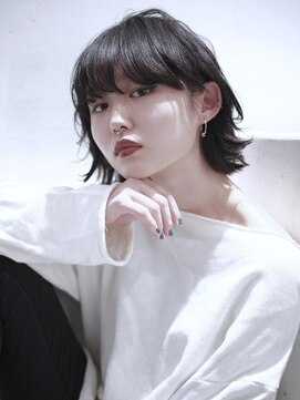 ココ 本八幡(KOKO) 黒髪クラゲヘアーオリーブグレー小顔ココアベージュ丸型卵型ボブ