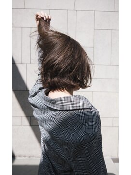 レ セゾン(Les Saisons) 暗髪でも暗く見えないアッシュブラウン