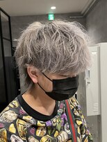 アンダーバーホワイト(_WHITE)&nbsp;マッシュウルフ