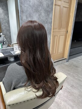 フォンド 津田沼(fond.) 黒髪/グレーベージュ/レイヤーロング/前髪パーマ/津田沼