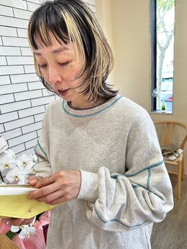 シフト(SHEEFT) 個性的ホワイトベージュセクションカラー小顔美シルエットボブ