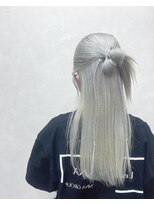 レアナ バイ ニーナ(Leana by NINA) ヘアセット