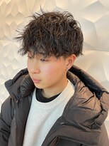 銀座マツナガ 浅草店&nbsp;黒髪短髪/ゆるふわツイストスパイラルパーマ/20代メンズ