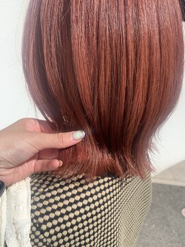 パシフィックダズールコパン(Pacific Dazzle copain) ワンブリーチのピンクカラー